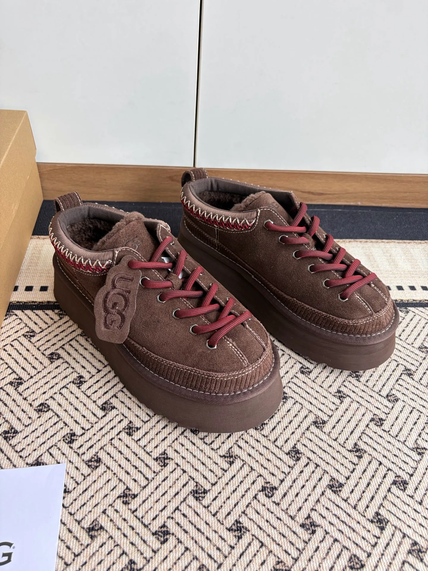 Кроссовки Женские Ugg 19390964