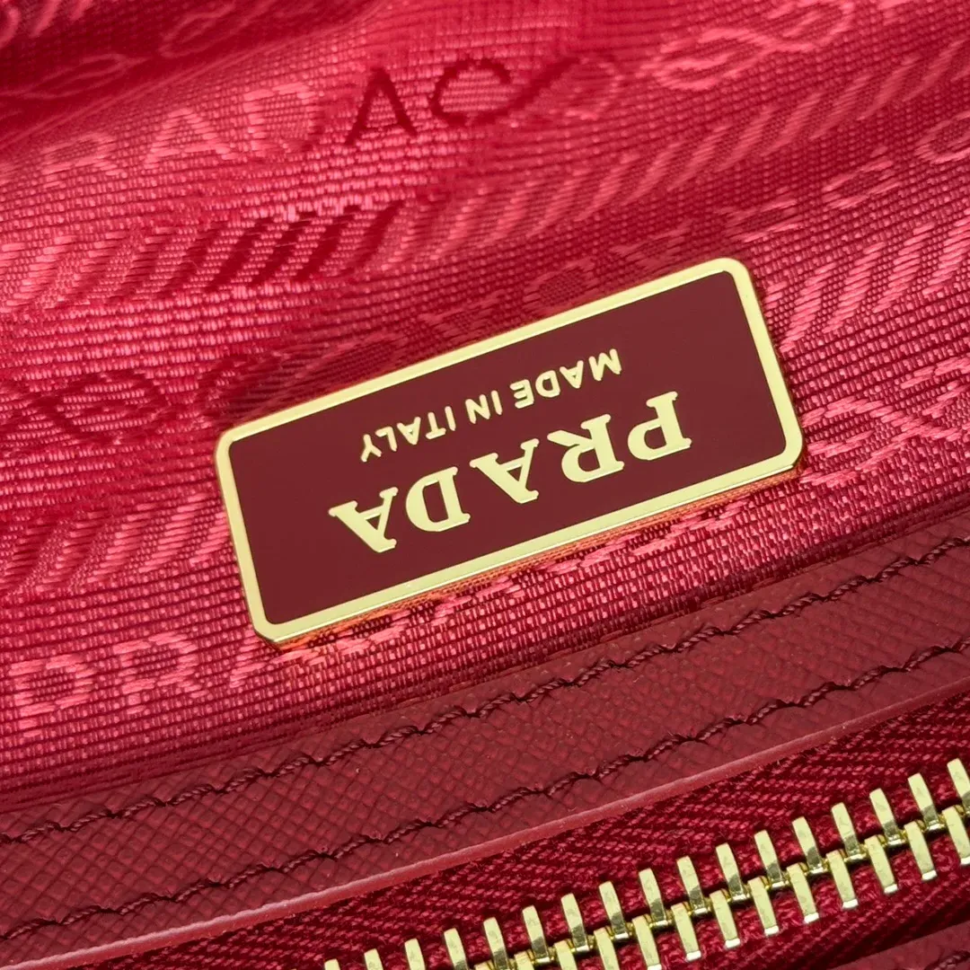 Классические Сумки Женские Prada 1763161