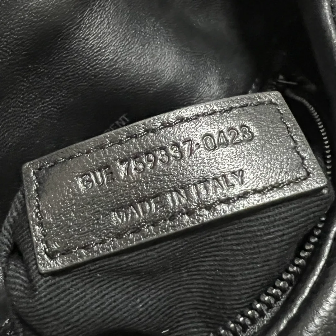 Классические Сумки Женские Saint Laurent 11664939