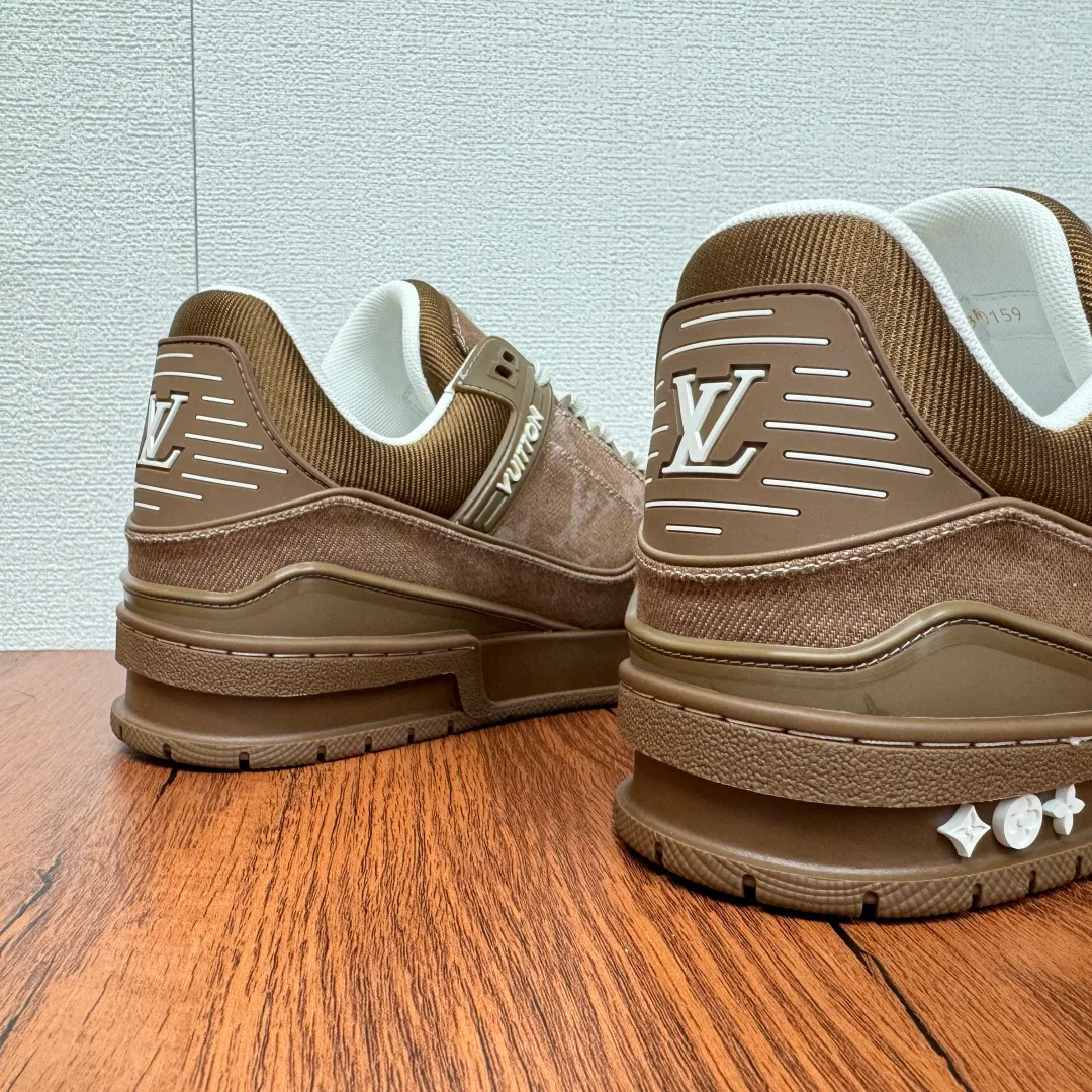 Кроссовки Мужские Louis Vuitton 1016447