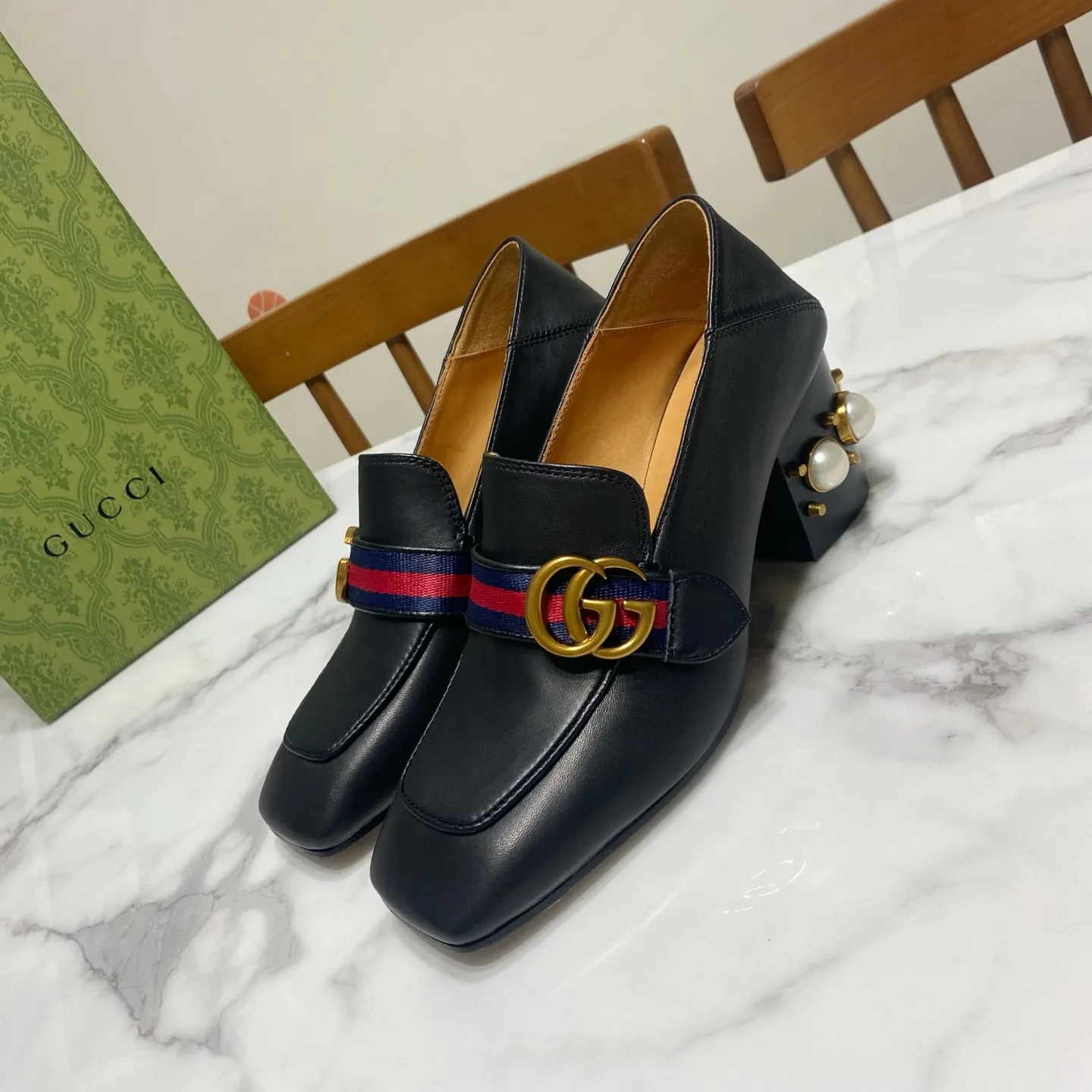 Туфли Женские Gucci 842932