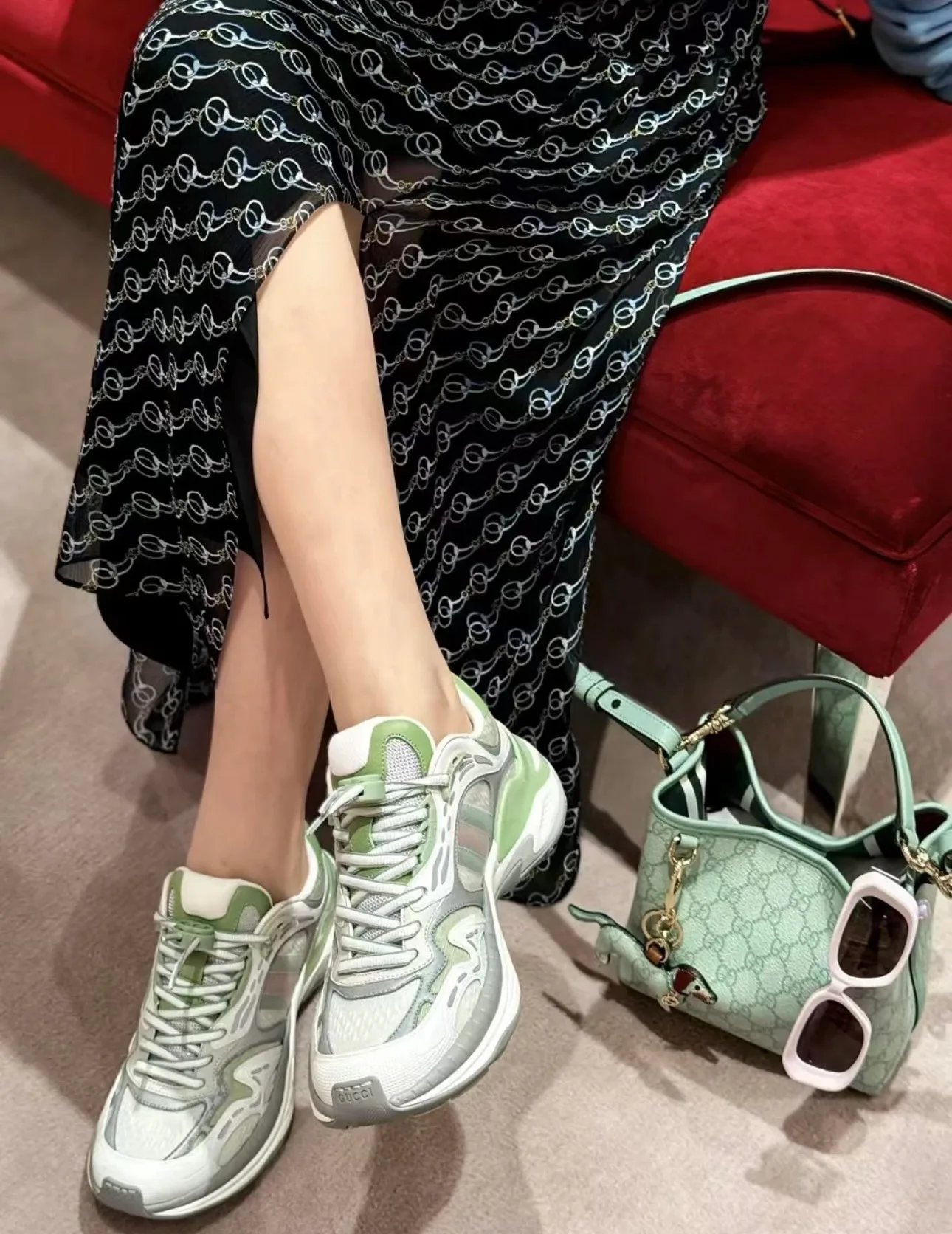 Кроссовки Женские Gucci 4321357
