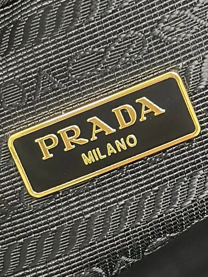 Рюкзаки Женские Prada 12908