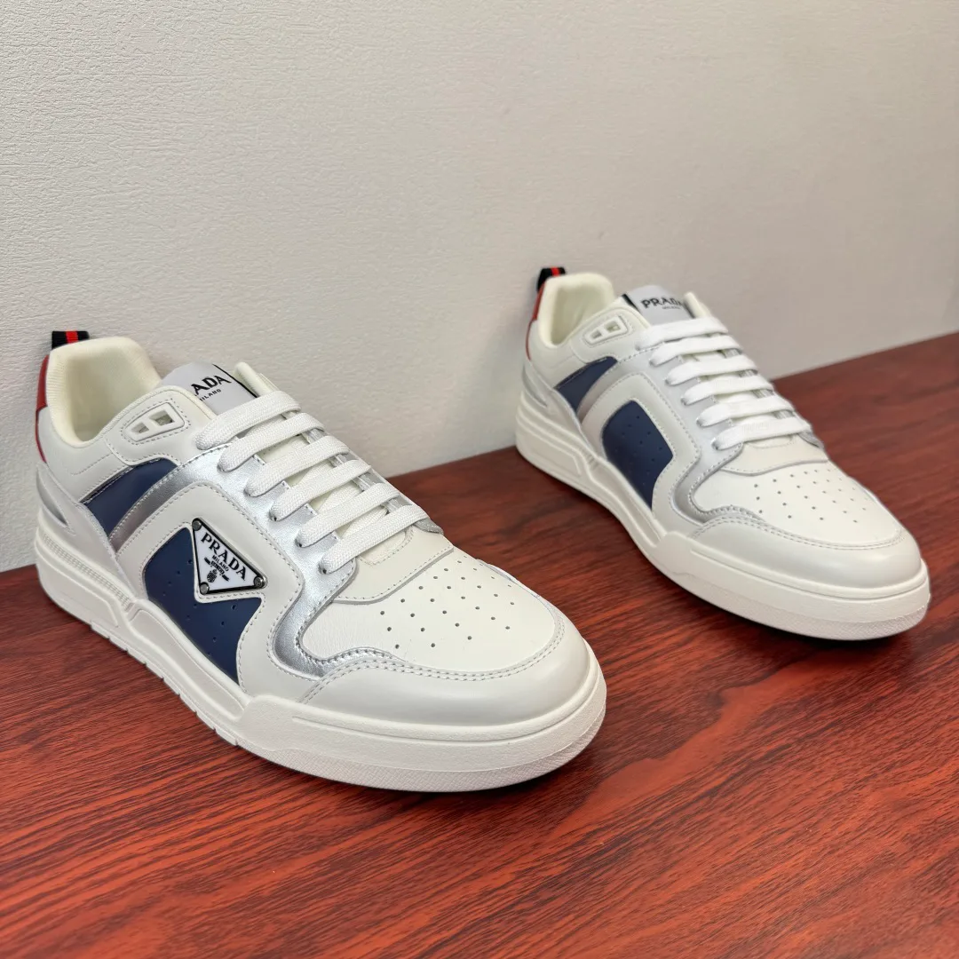 Кроссовки Мужские Prada 13216373