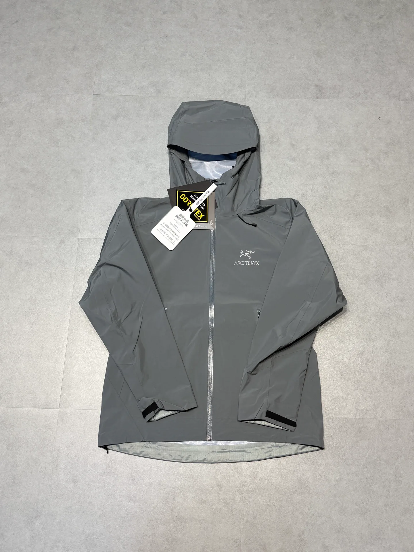 Куртки И Пуховики Женские Arcteryx 18694593