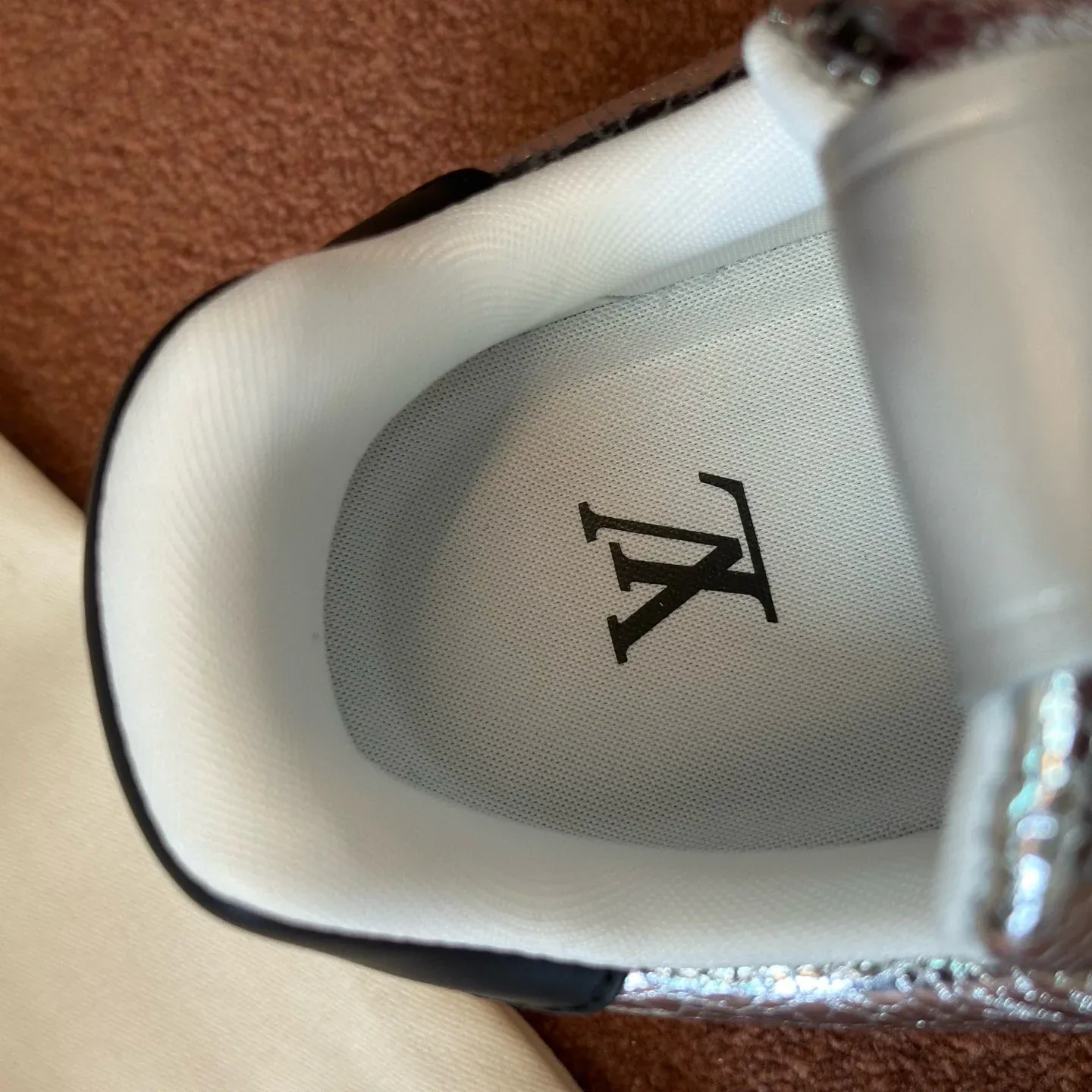 Кроссовки Мужские Louis Vuitton 898809