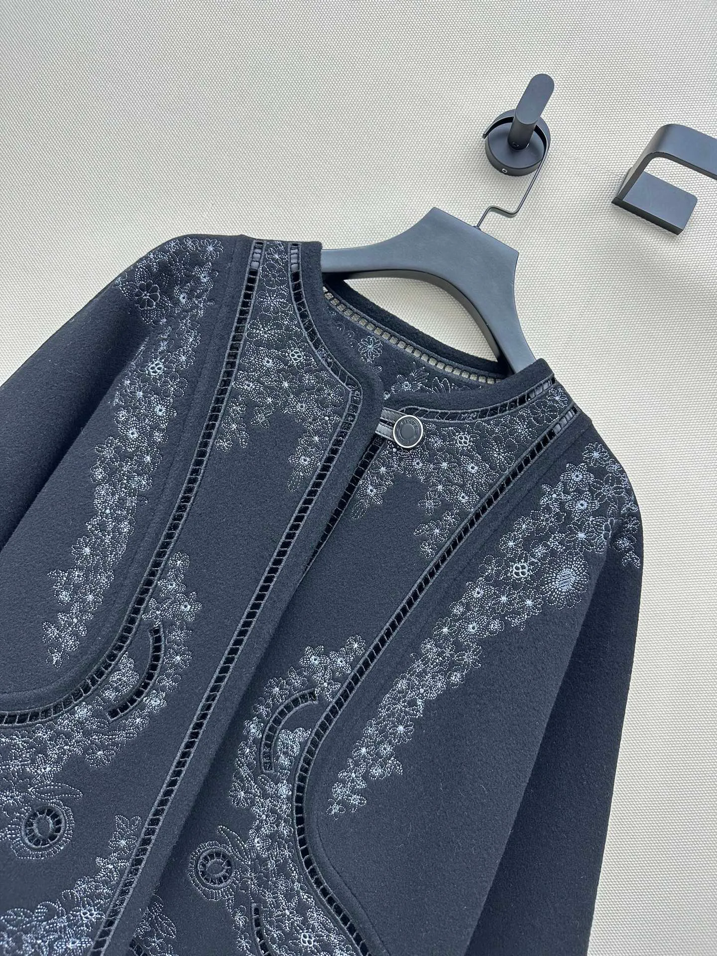 Куртки И Пуховики Женские Hermes 793643