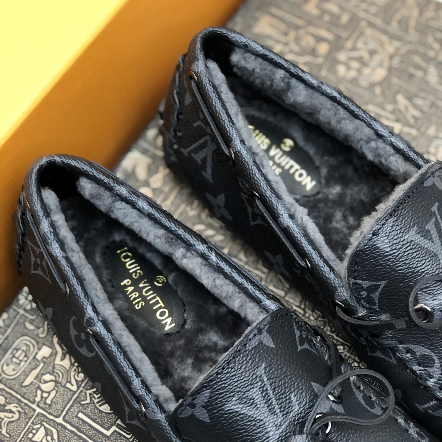 Мокасины Мужские Louis Vuitton 11434171