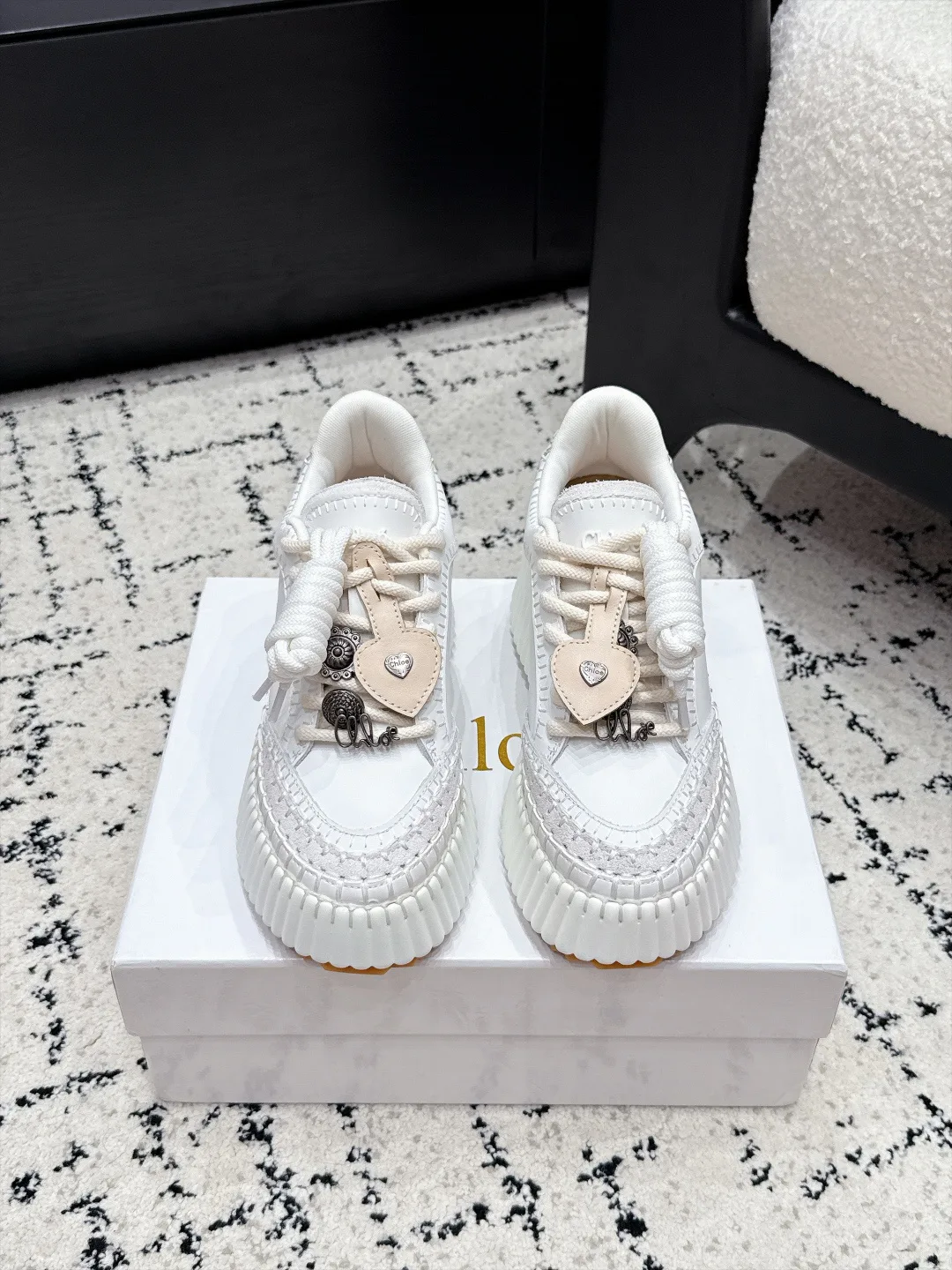 Кроссовки Женские Christian Dior 18124843