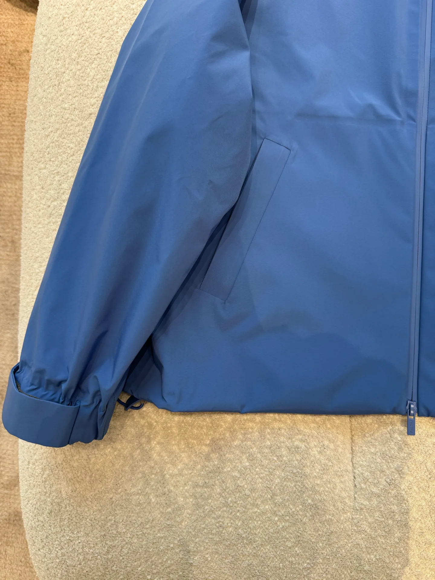 Куртки И Пуховики Женские Miu Miu 11222404
