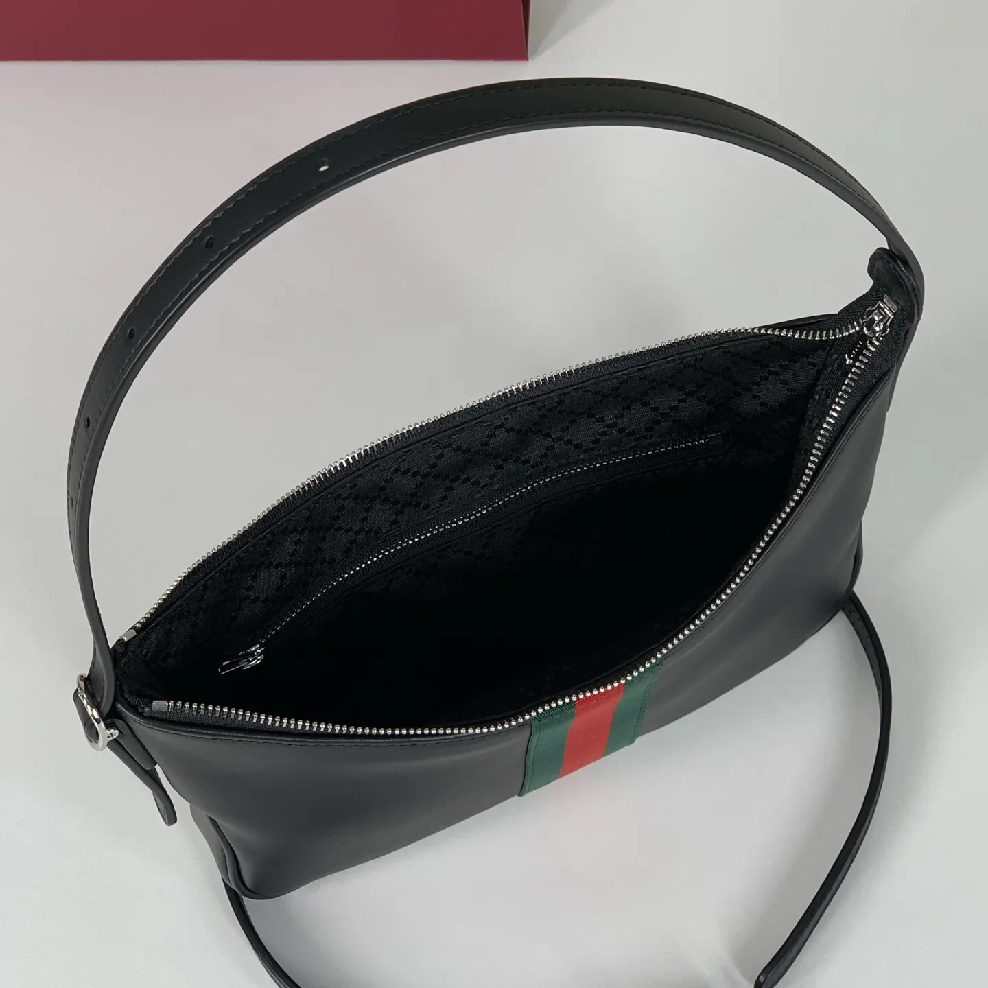 Классические Сумки Женские Tod's 11718617