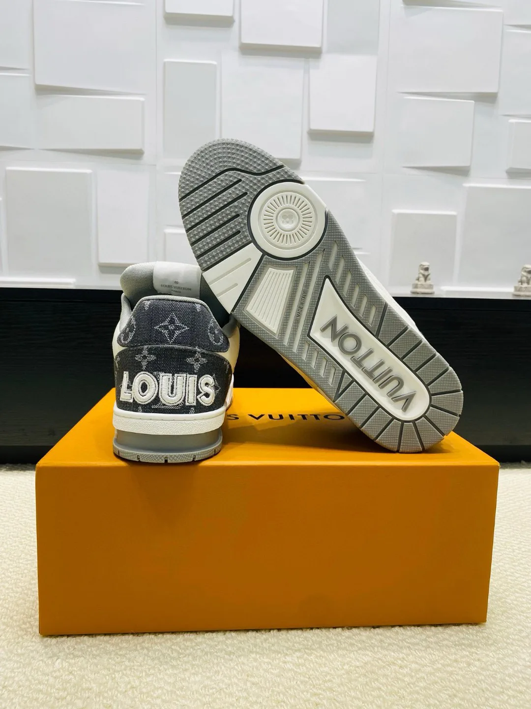 Кроссовки Женские Louis Vuitton 311282