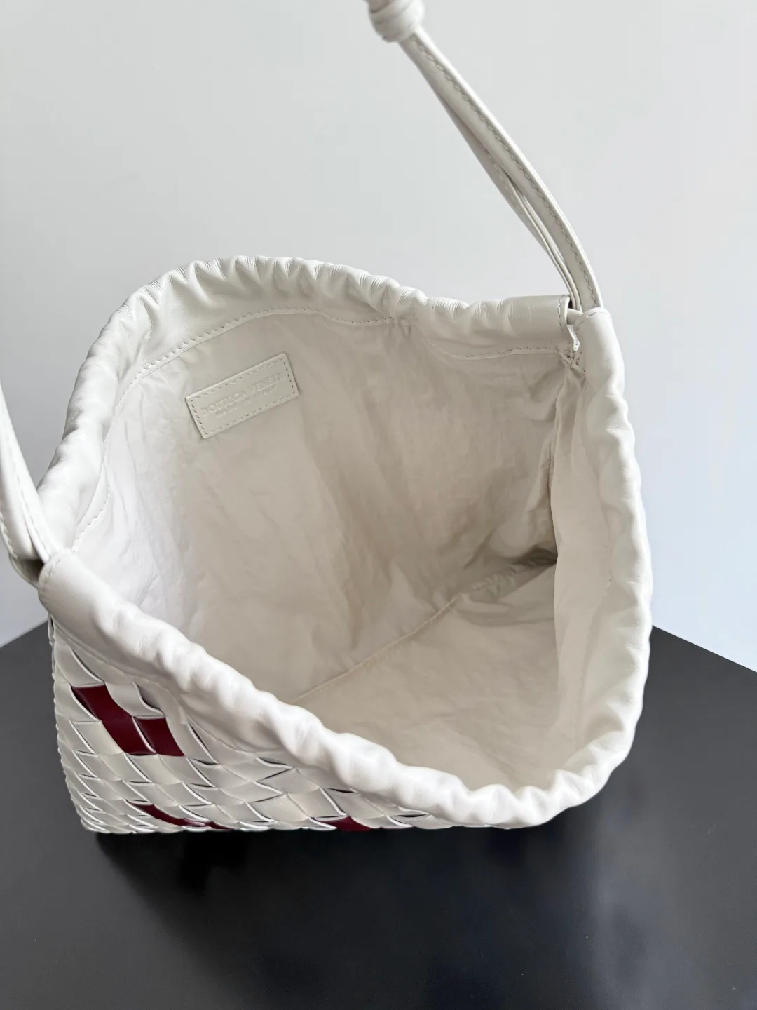 Сумки На Ремне Женские Bottega Veneta 11255463