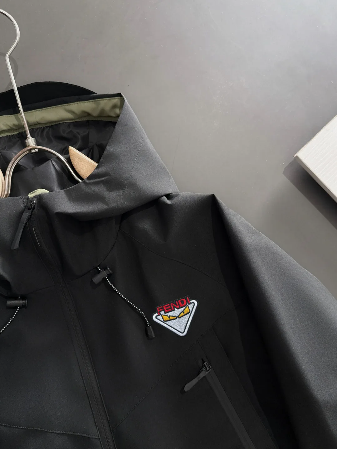 Куртки И Пуховики Женские Fendi 11054664