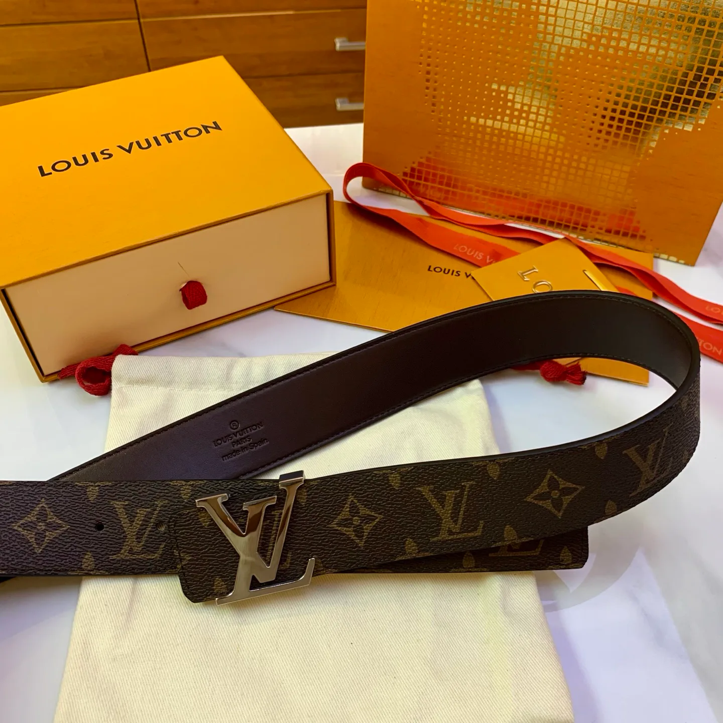 Ремни Louis Vuitton 17682156