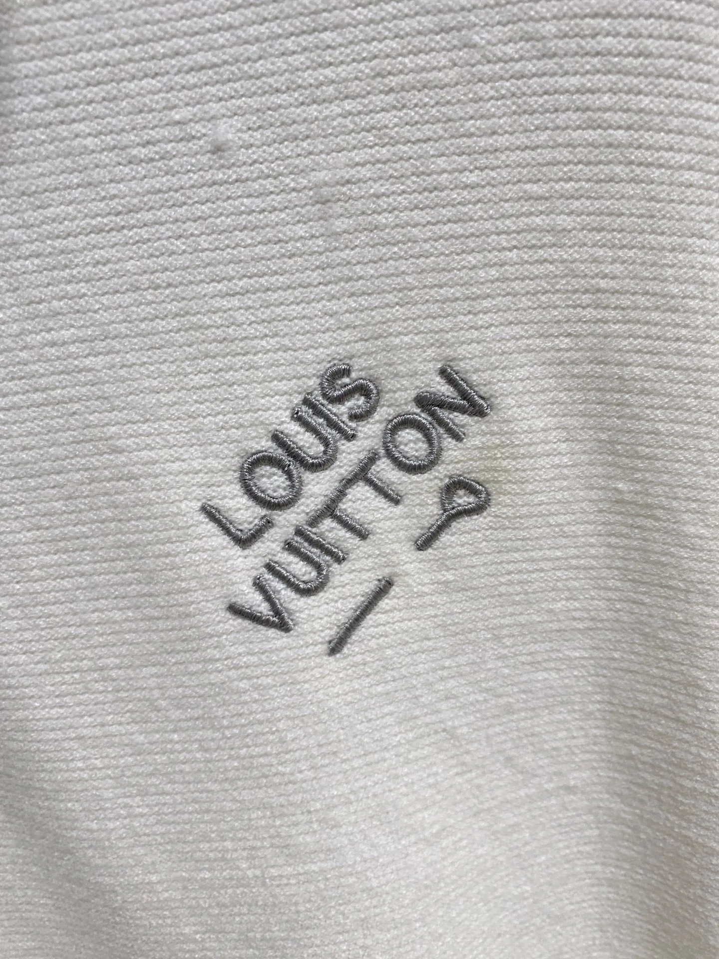 Джемперы И Свитеры Мужские Louis Vuitton 18597057