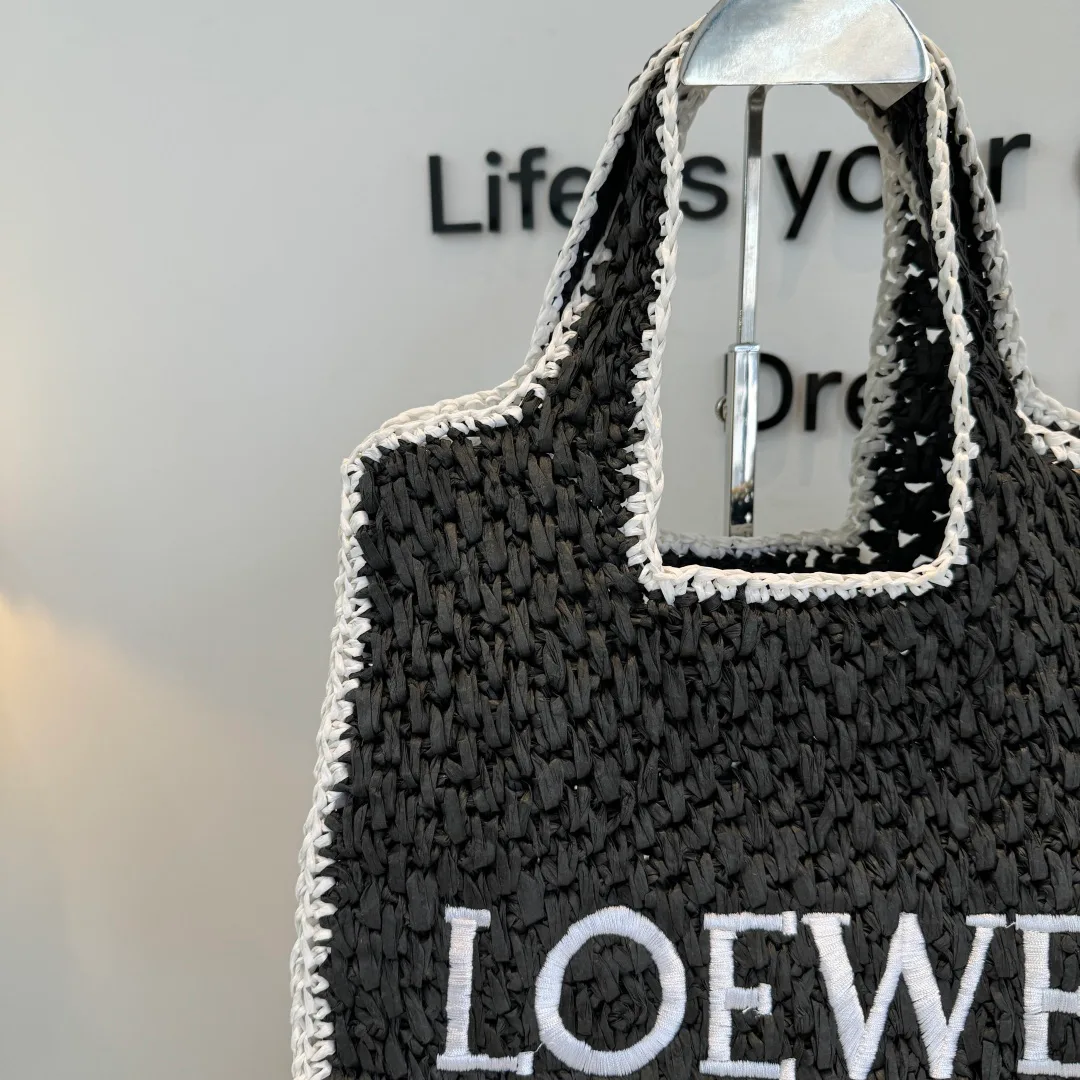 Классические Сумки Женские Loewe 11633327