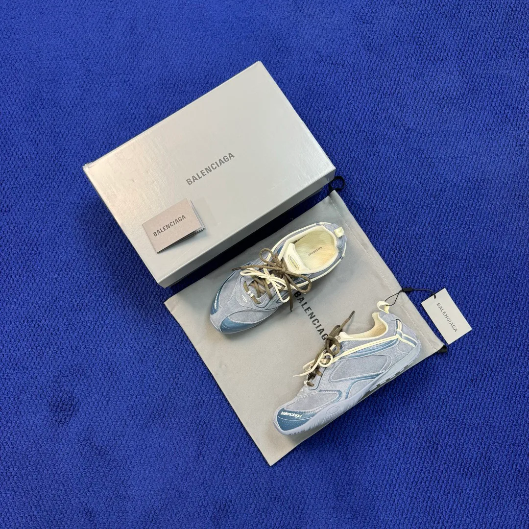 Кроссовки Женские Balenciaga 19081349