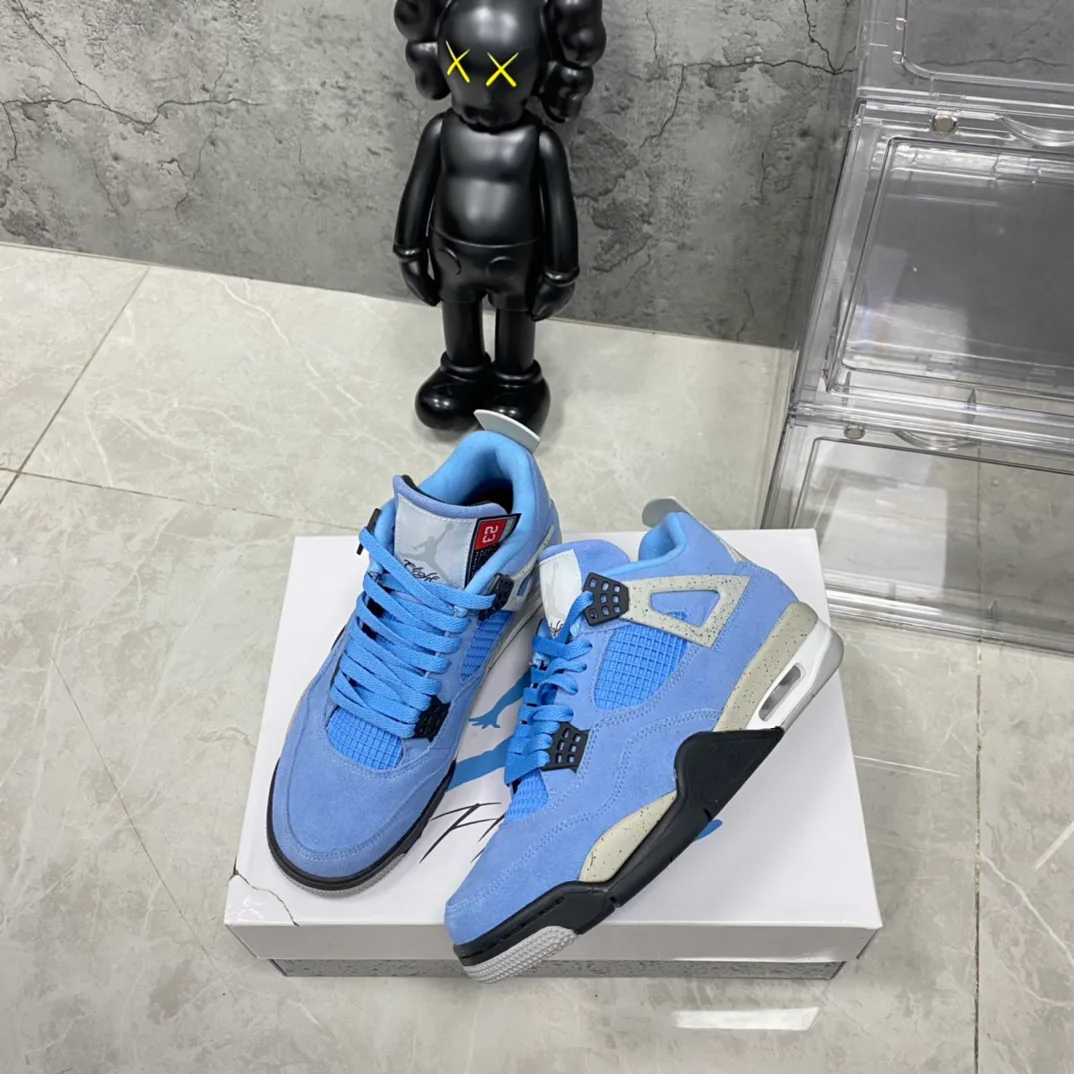 Кроссовки Женские Air Jordan 4220852