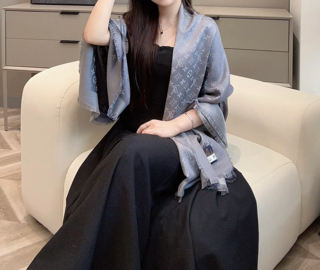 Шарфы Louis Vuitton 74403