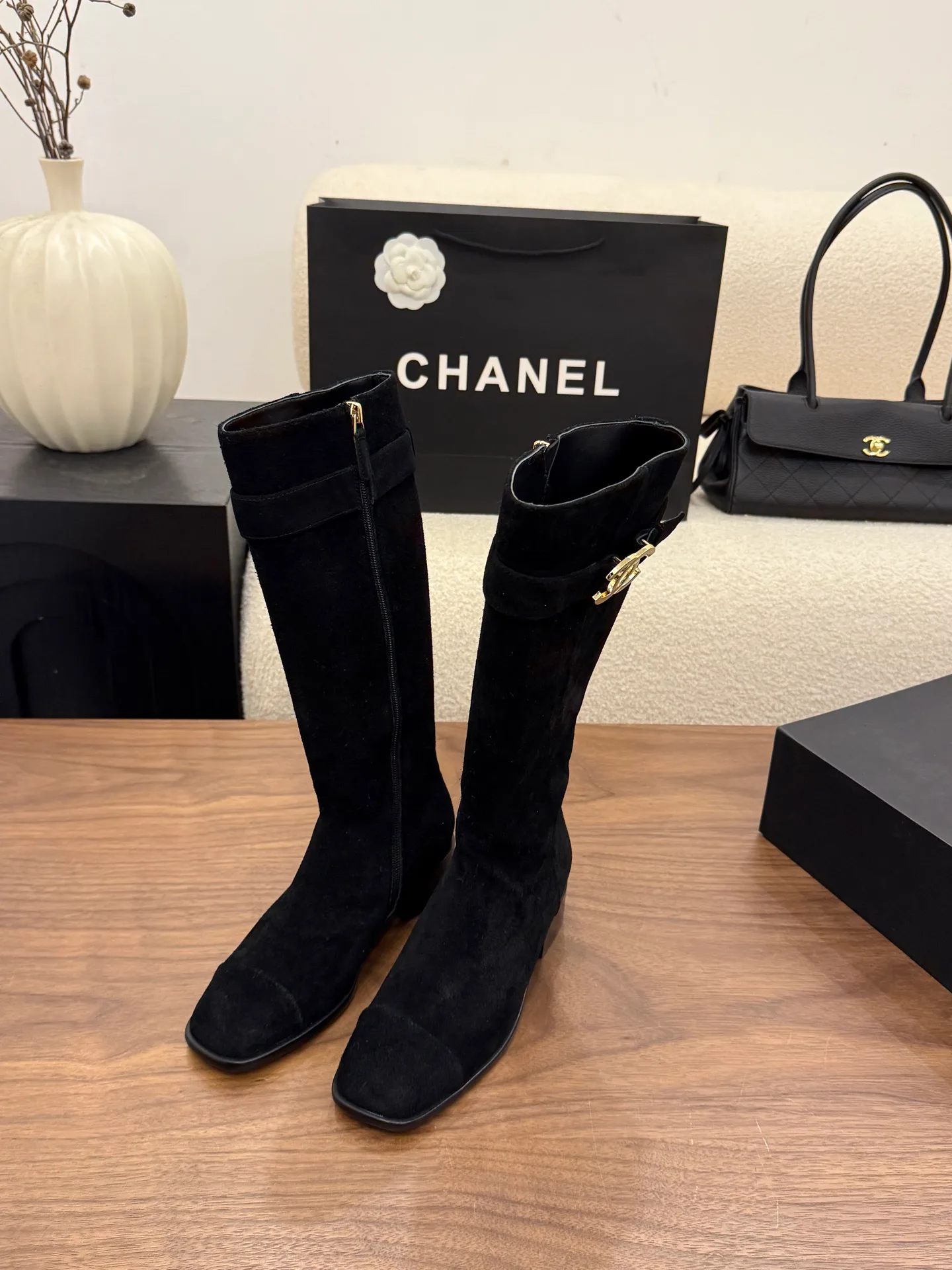Сапоги Женские Chanel 18323411