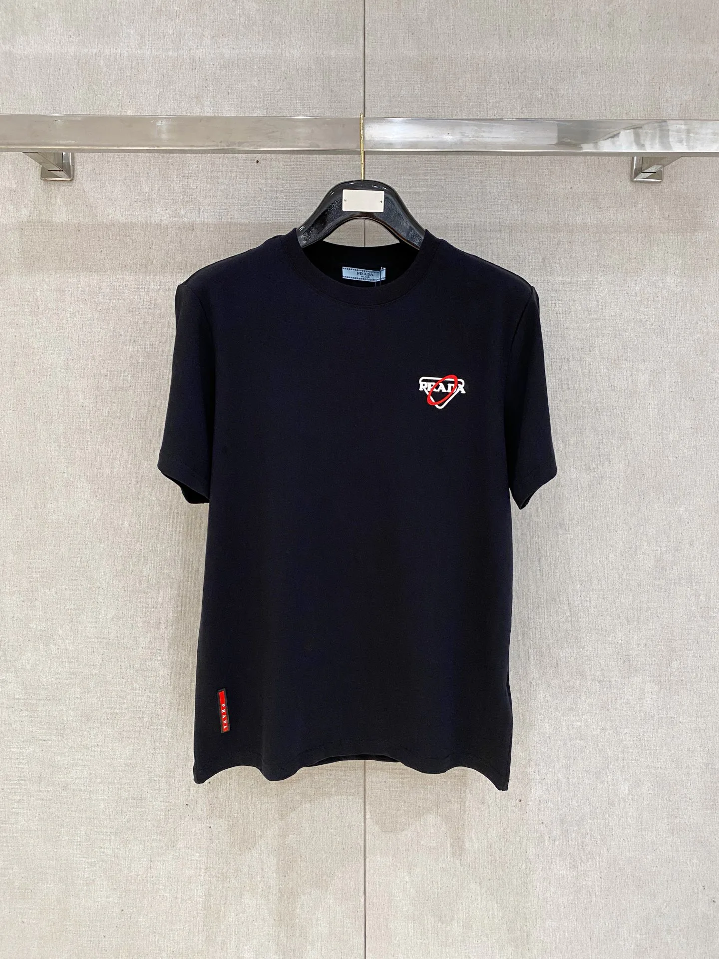 Футболки Женские Prada 5996005