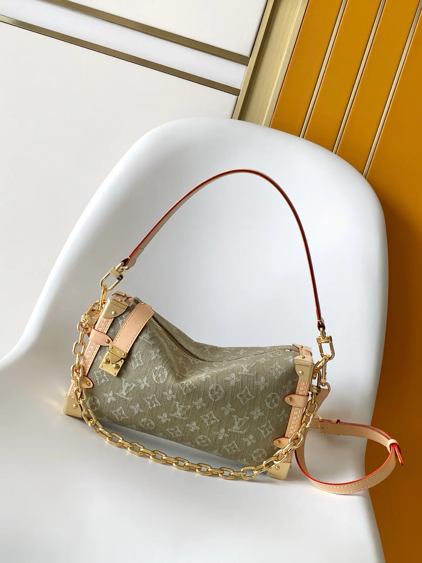 Классические Сумки Женские Louis Vuitton 13435273