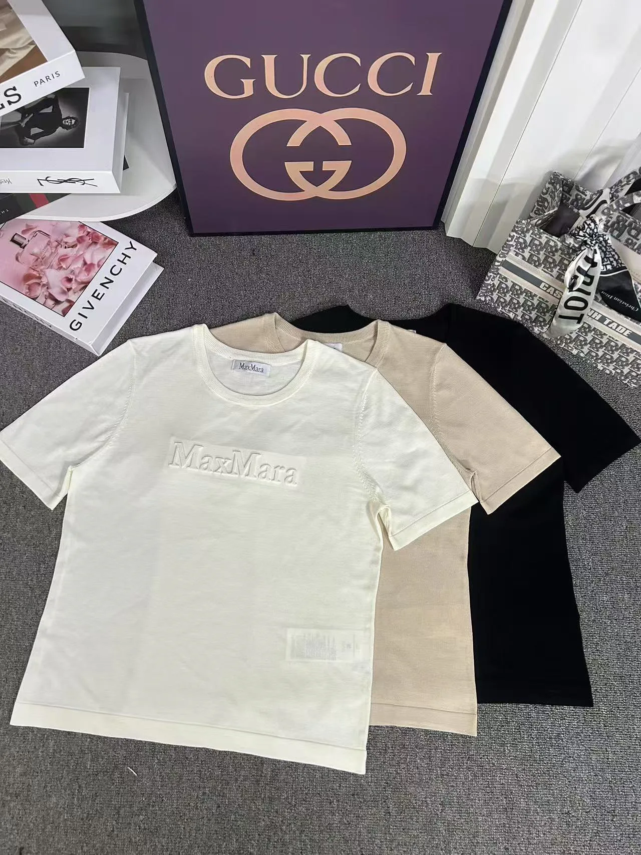 Футболки Женские Max Mara 32549