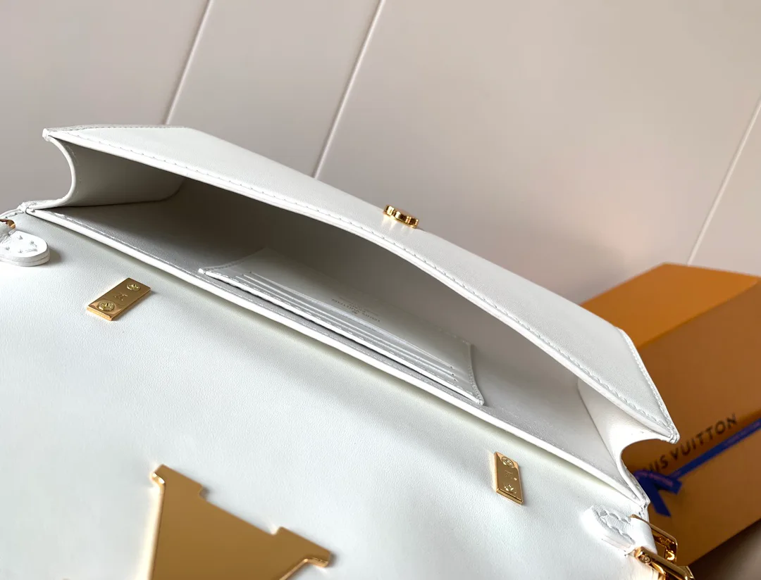 Сумки На Ремне Женские Louis Vuitton 30711