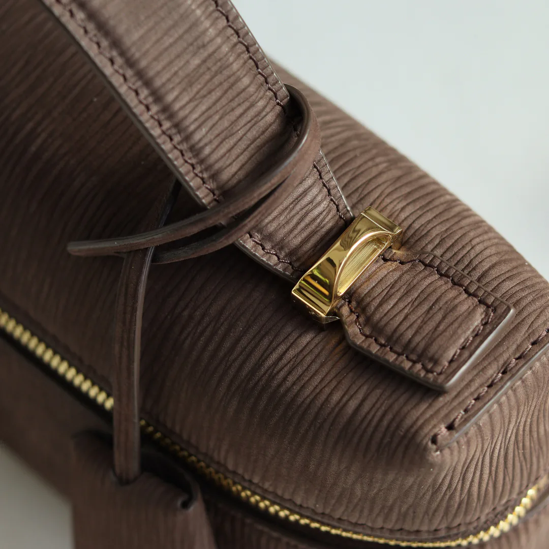 Сумки На Ремне Женские Loro Piana 963031