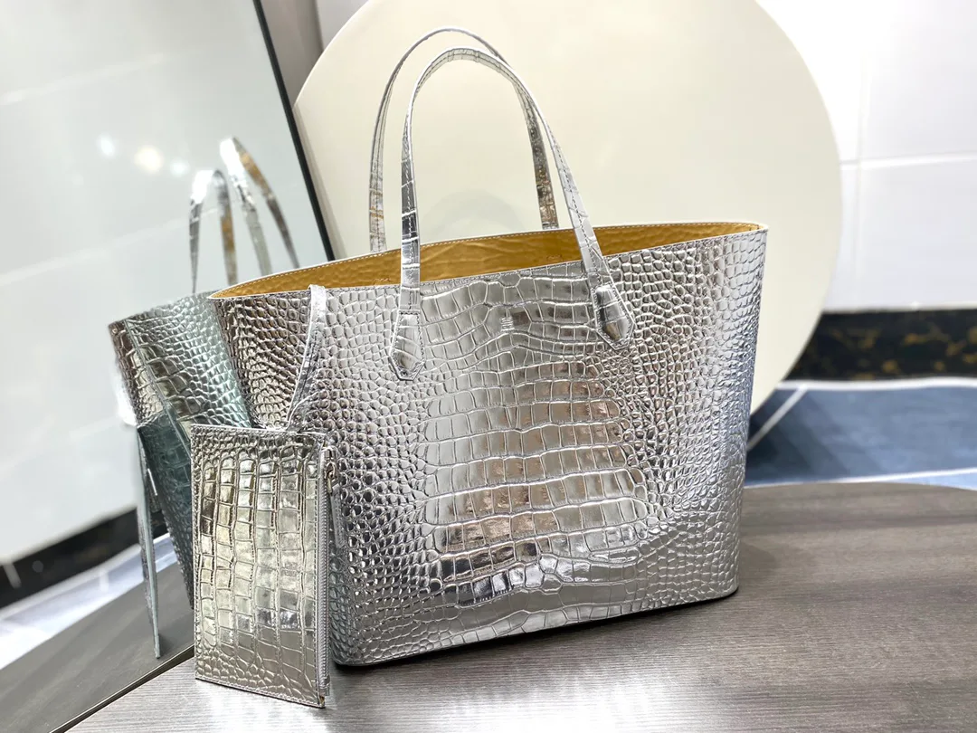 Классические Сумки Женские Givenchy 445232