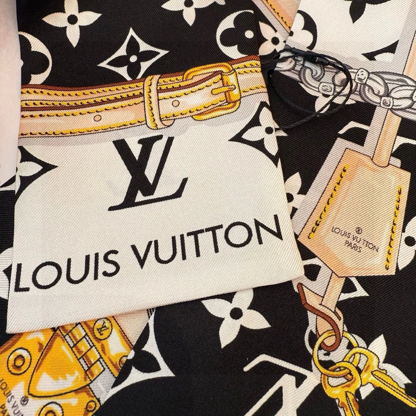 Платки Louis Vuitton 11888310