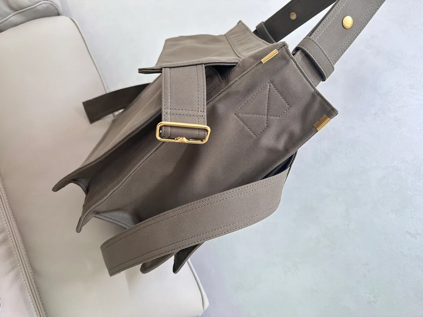 Классические Сумки Женские Burberry 1673200