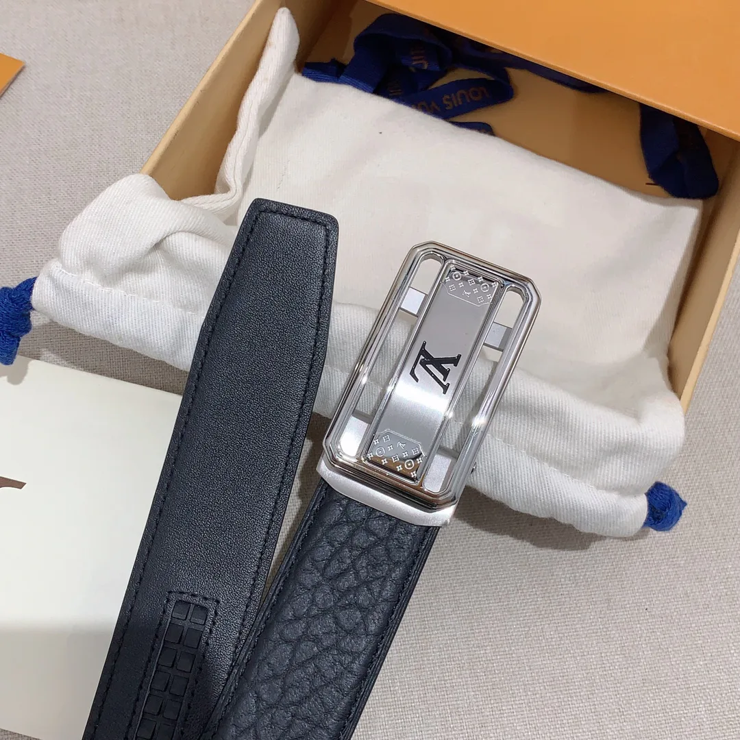 Ремни Louis Vuitton 11704511
