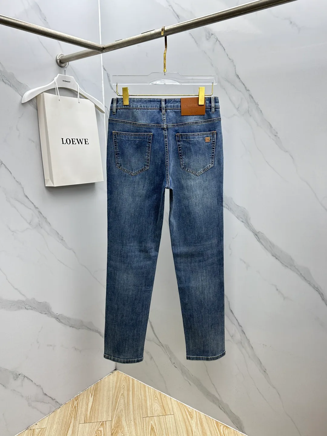Джинсы Мужские Christian Dior 18596925