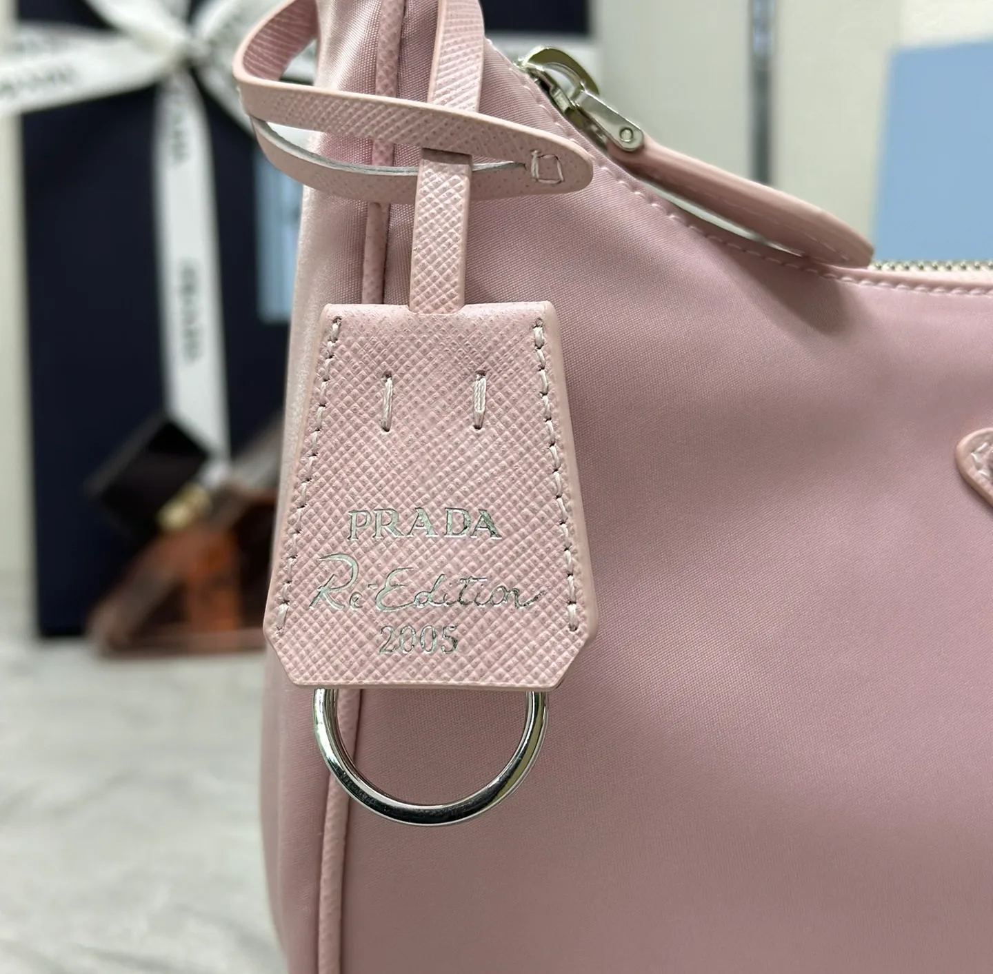 Сумки На Ремне Женские Prada 11682041
