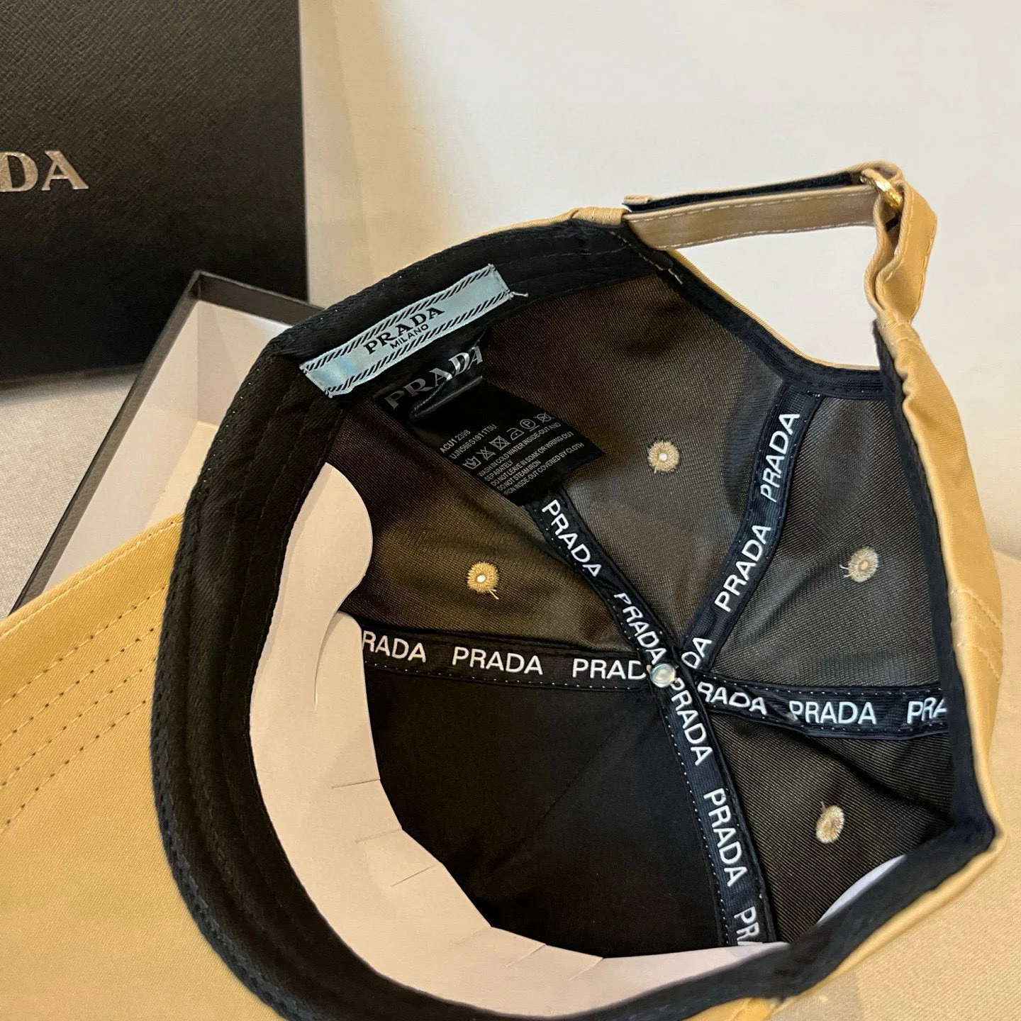 Головные Уборы Prada 9679798