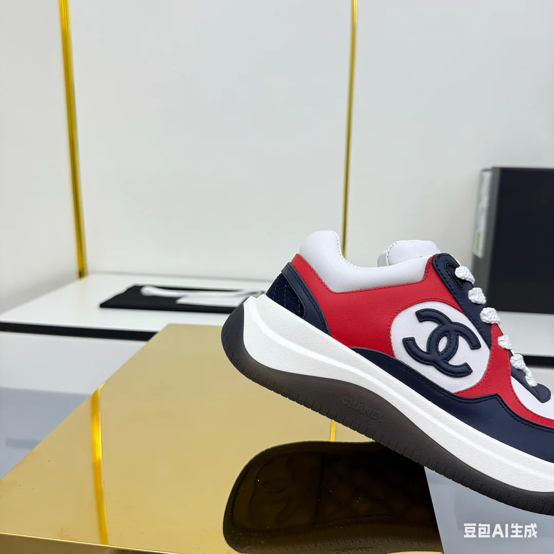 Кроссовки Женские Chanel 4502700