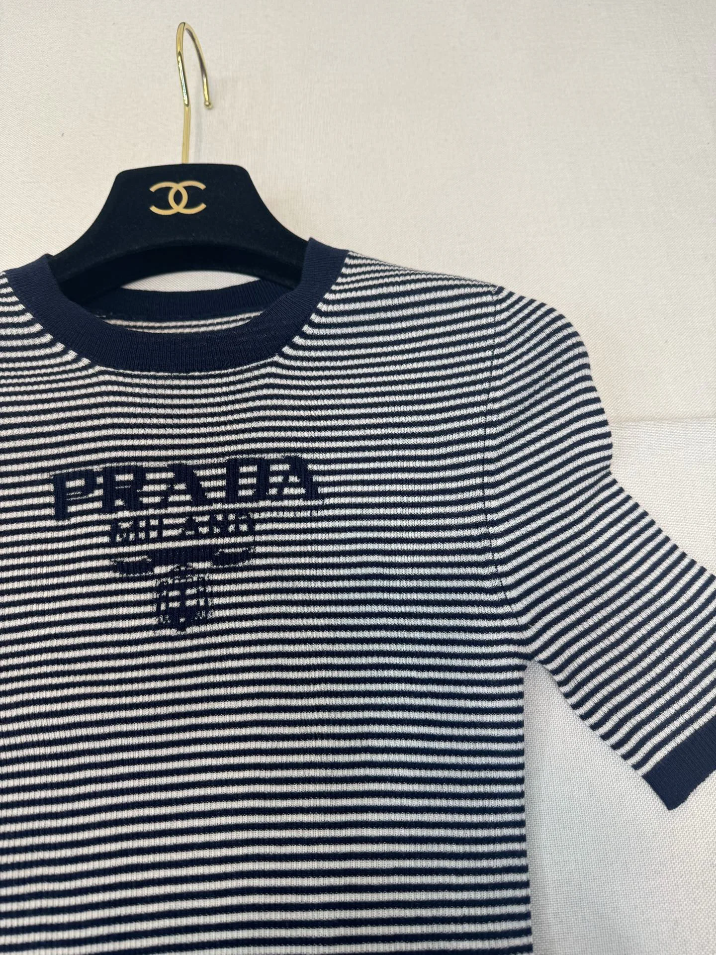 Футболки Женские Prada 11900994