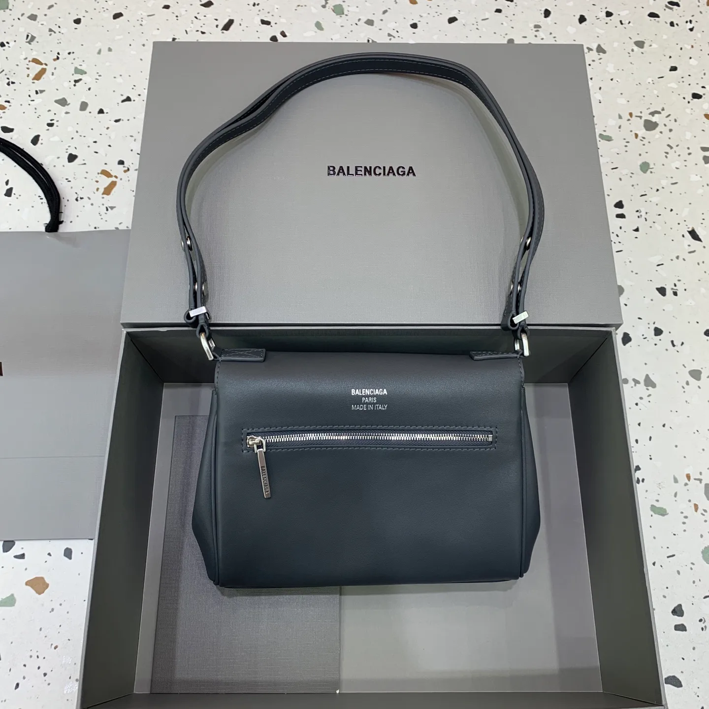 Классические Сумки Женские Balenciaga 11424291