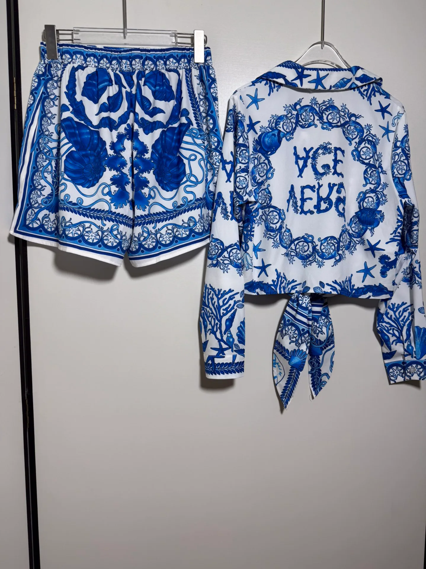 Костюмы Женские Versace 14316456