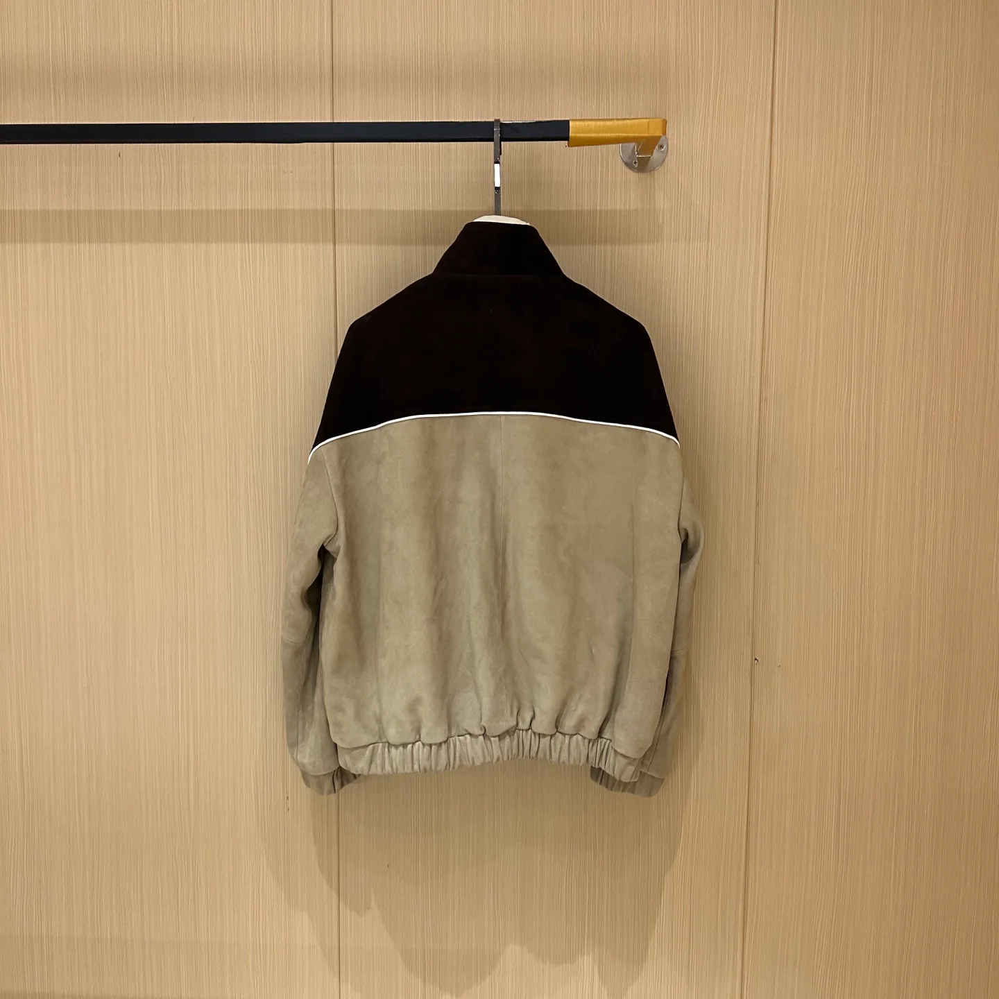 Куртки И Пуховики Женские Miu Miu 10783221