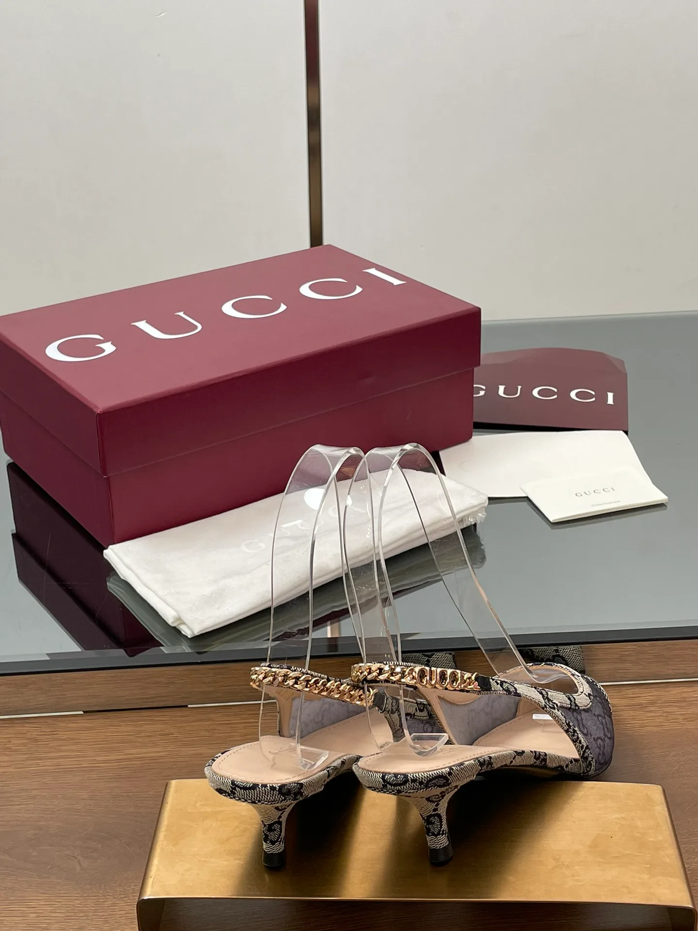 Туфли Женские Gucci 805260