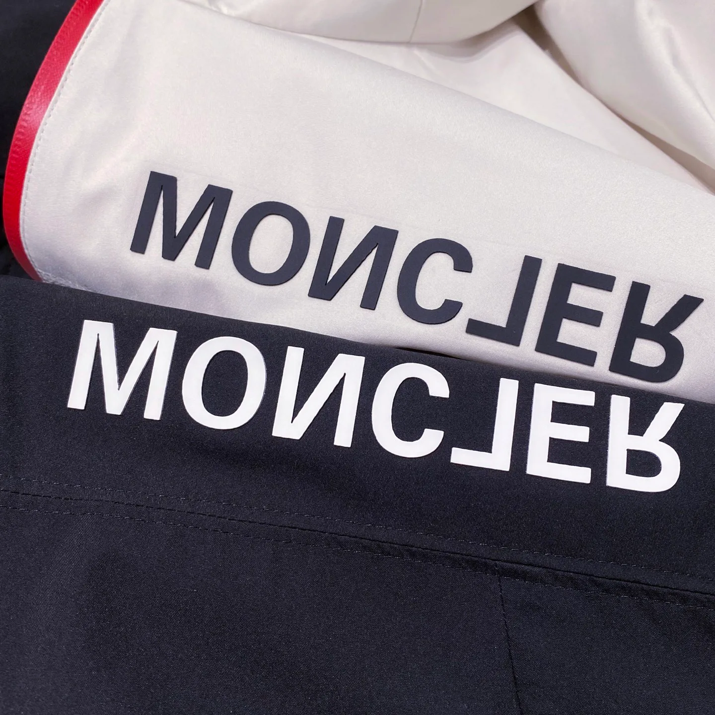 Куртки И Пуховики Мужские Moncler 339604