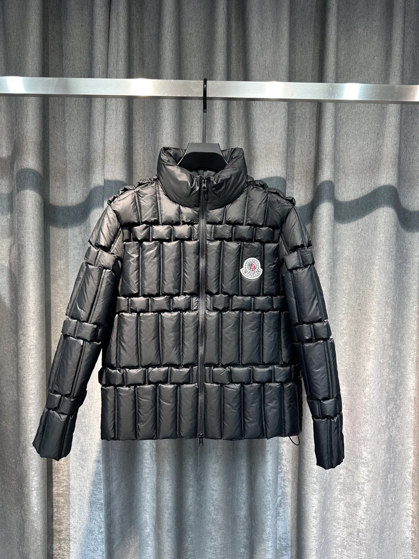 Куртки И Пуховики Женские Moncler 20156035