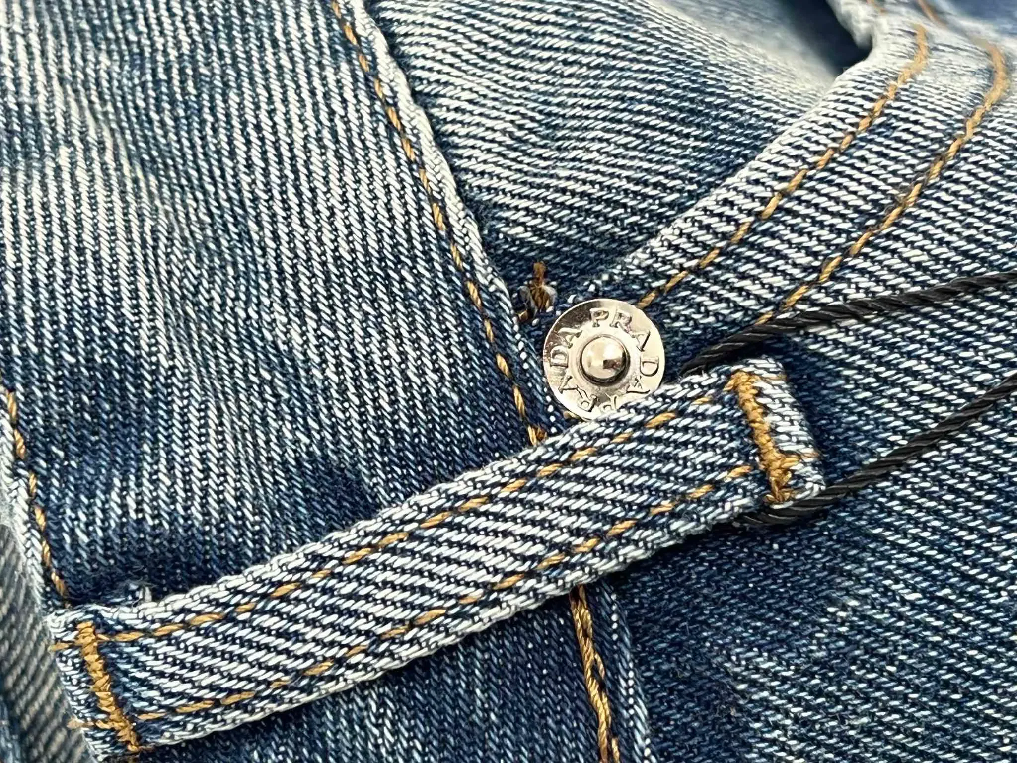 Шорты Женские Prada 9251