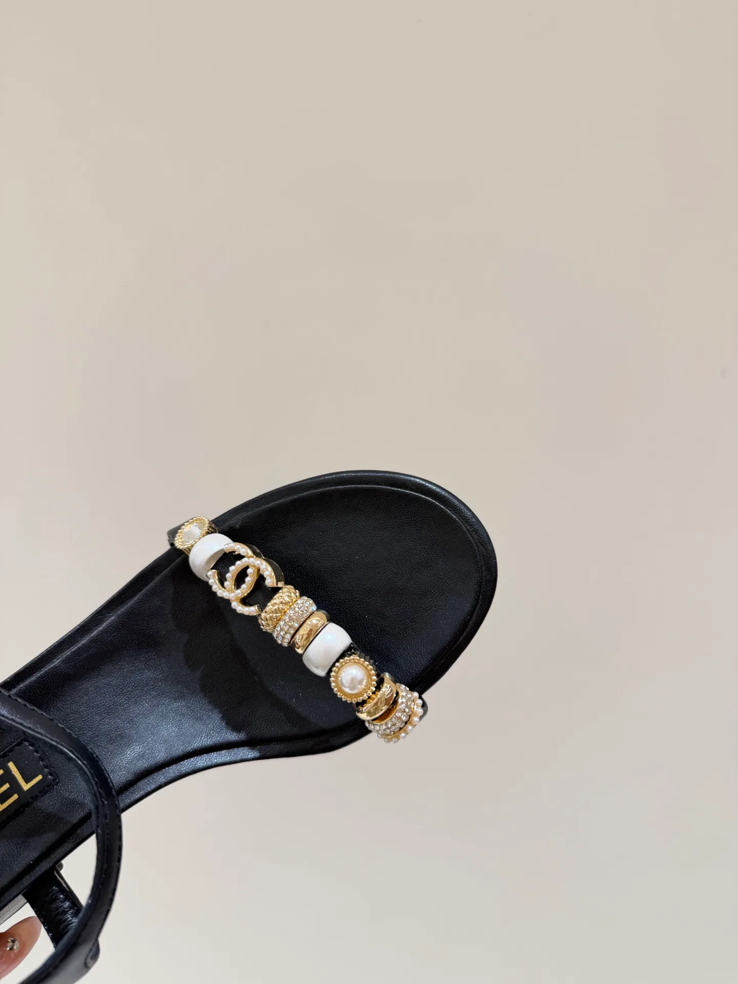 Босоножки Женские Chanel 11316778