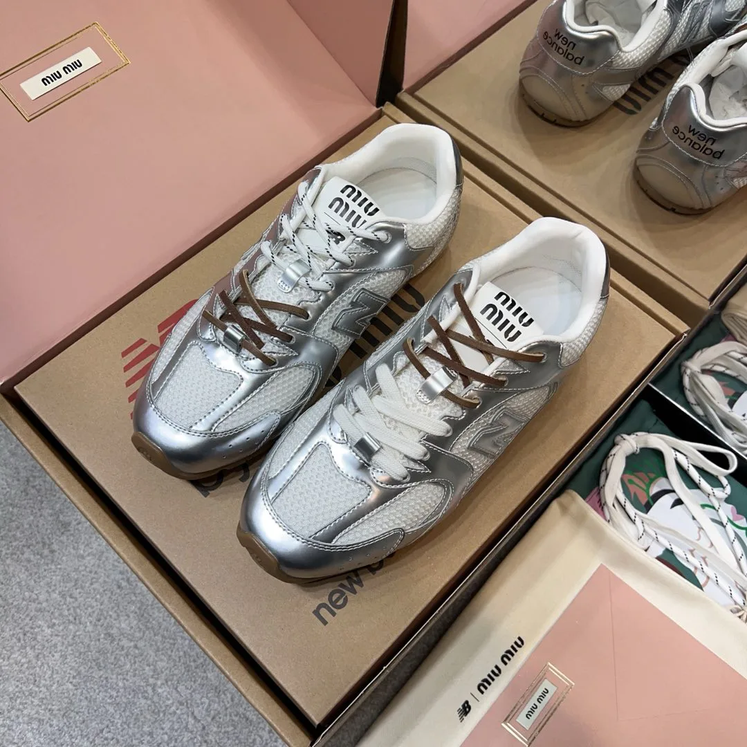 Кроссовки Женские Miu Miu 1534999