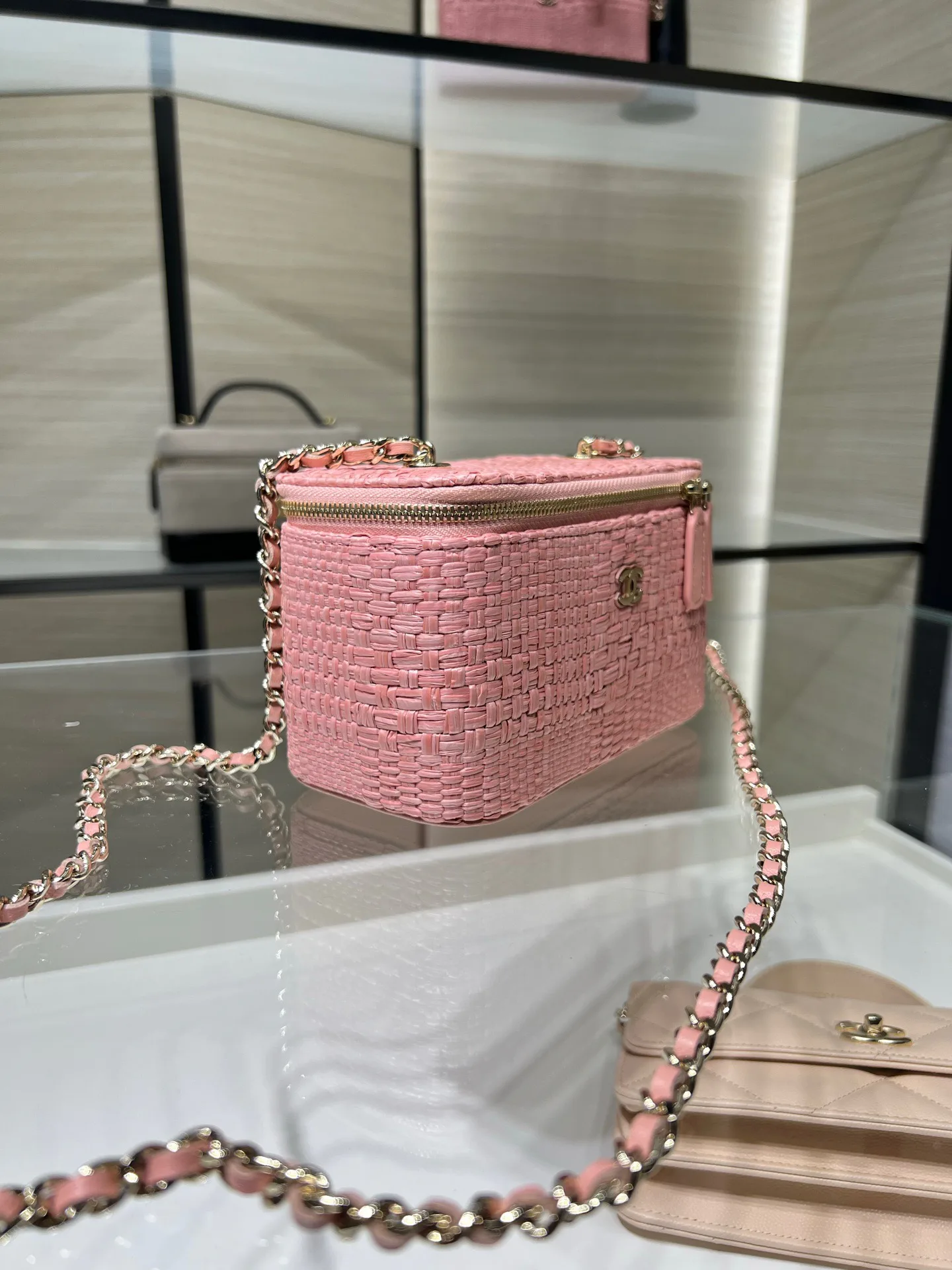 Классические Сумки Женские Chanel 17827285