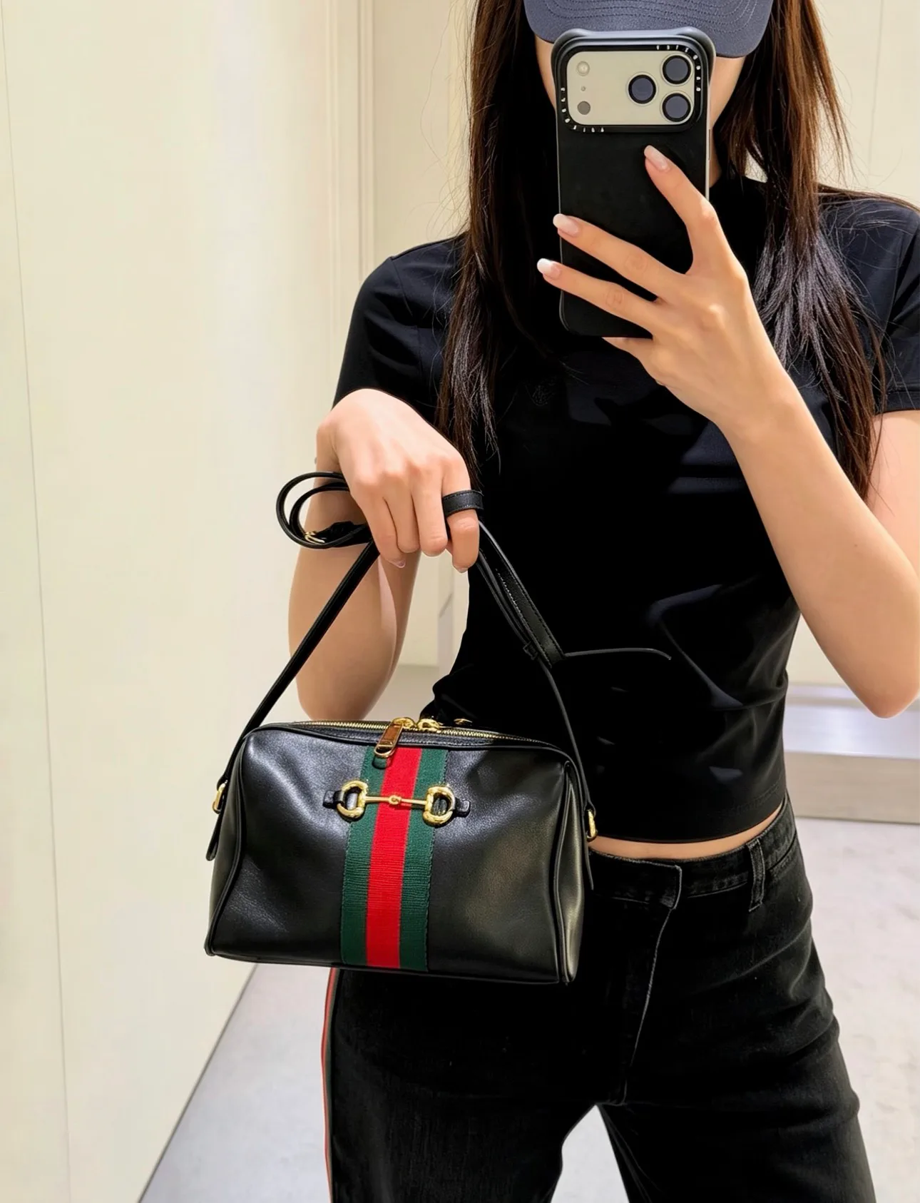 Классические Сумки Женские Gucci 17243036